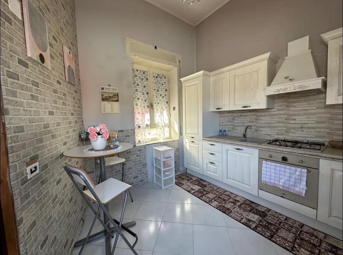 Scugnizzella Holiday House Apartment Naples Exterior photo